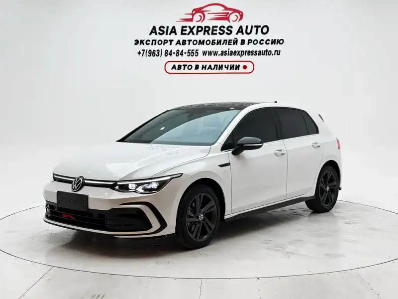 Volkswagen Golf, 2023