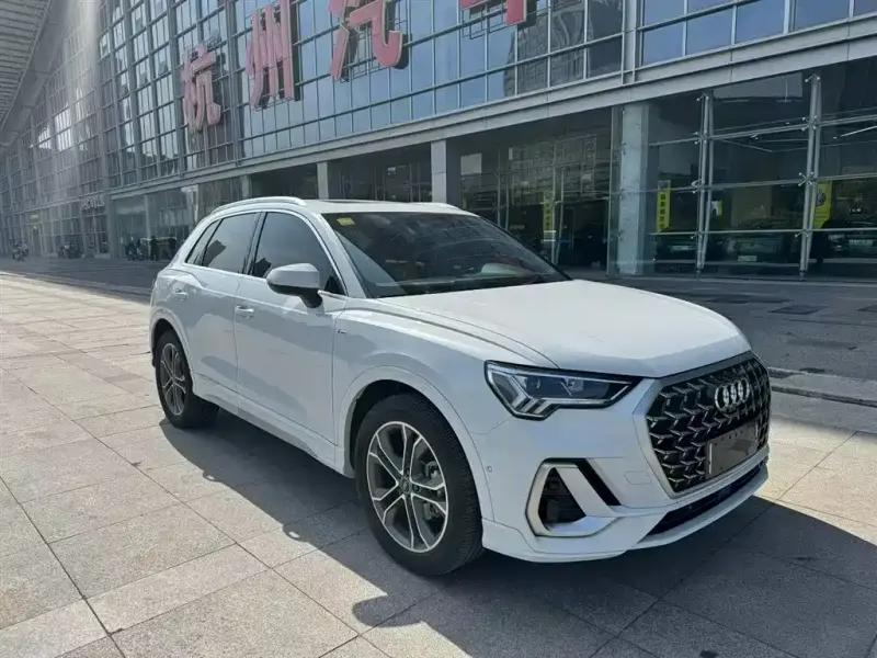 Audi Q3, 2024