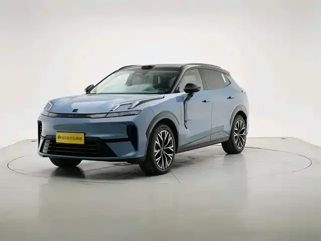 Lynk & Co 08 EM-P, 2025