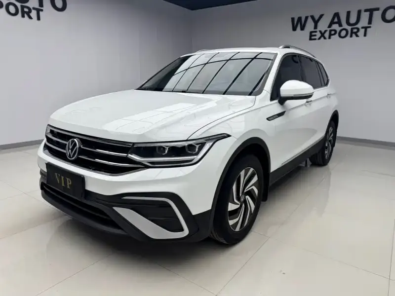 Volkswagen Tiguan L, 2022