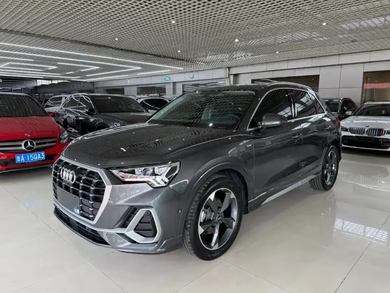 Audi Q3, 2023