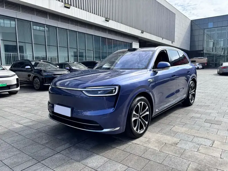 AITO M7, 2025