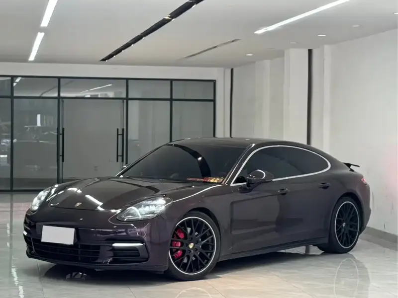 Porsche Panamera, 2017