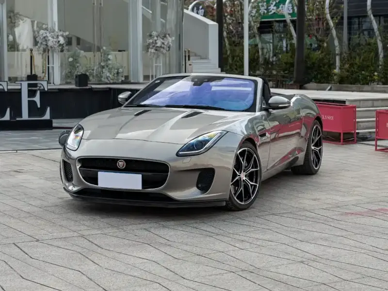 Jaguar F-TYPE, 2018