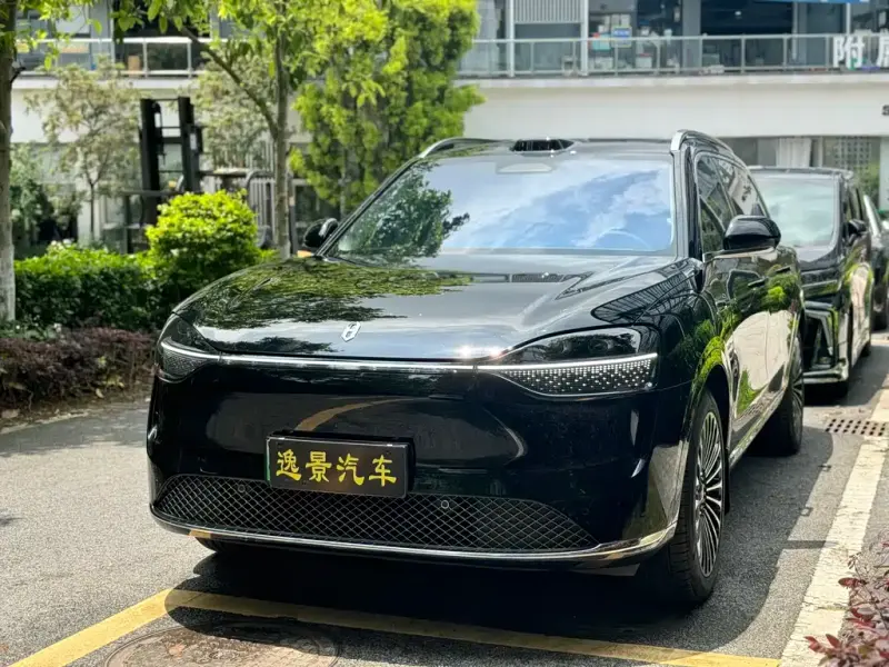 AITO M9, 2025