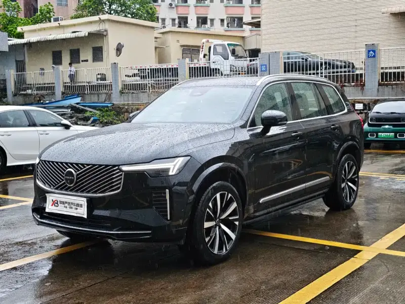 Volvo XC90 PHEV, 2025