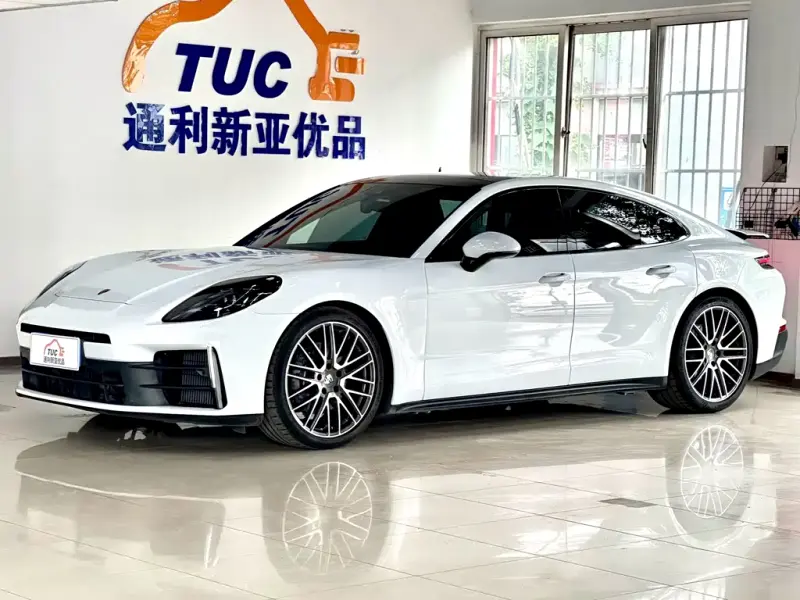 Porsche Panamera, 2025