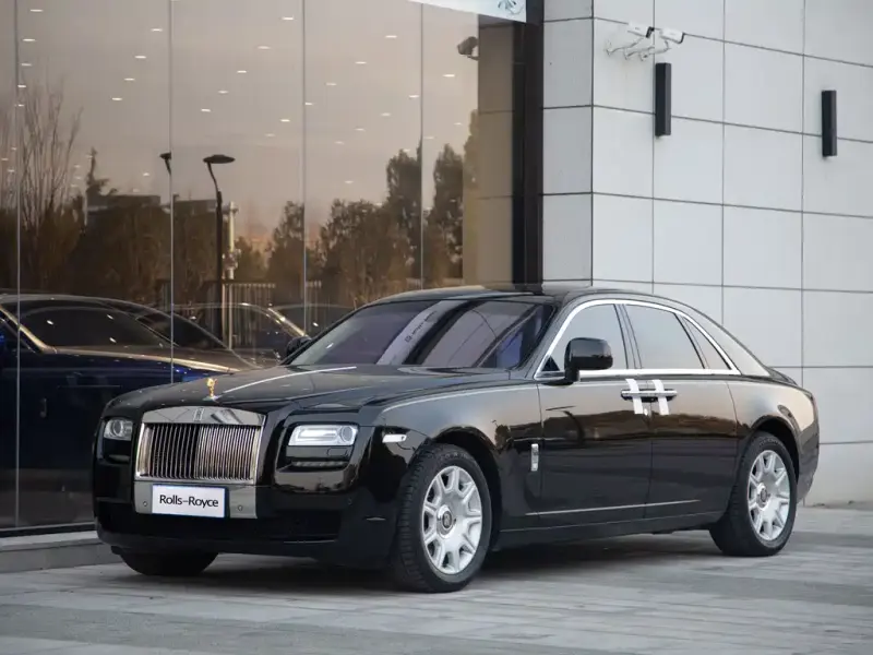 Rolls-Royce Ghost, 2012
