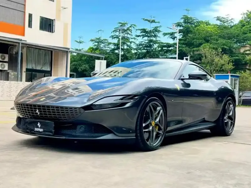 Ferrari Roma, 2021