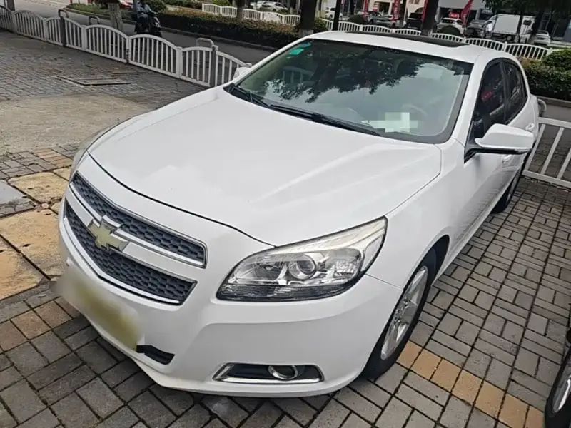 Chevrolet Malibu, 2015