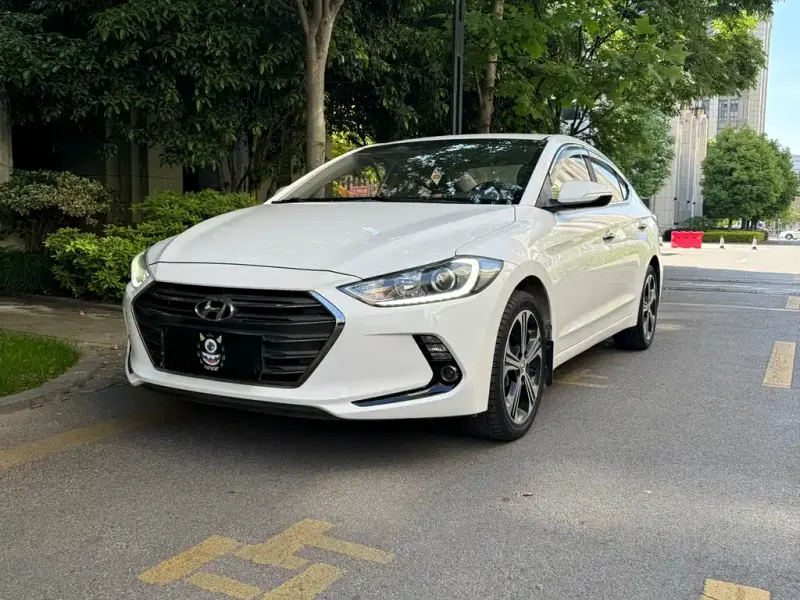 Hyundai Elantra, 2018