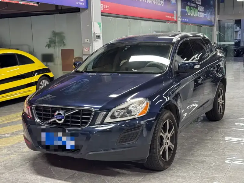 Volvo XC60 (Import), 2012