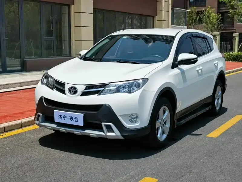 Toyota RAV4, 2014