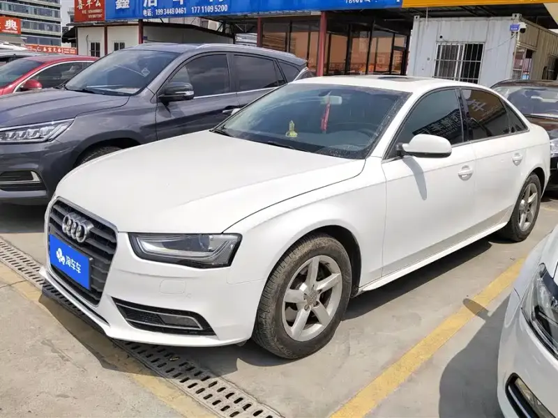Audi A4L, 2013