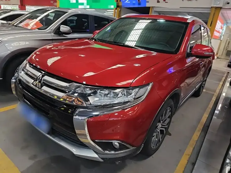 Mitsubishi Outlander, 2017