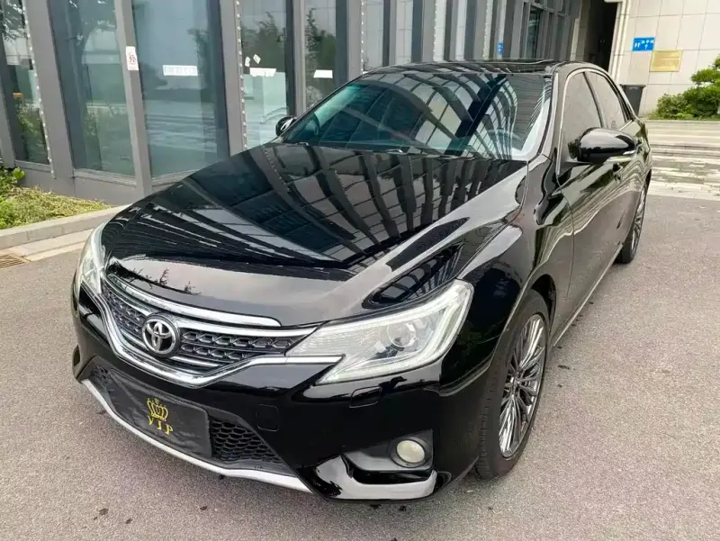 Toyota Reiz, 2014