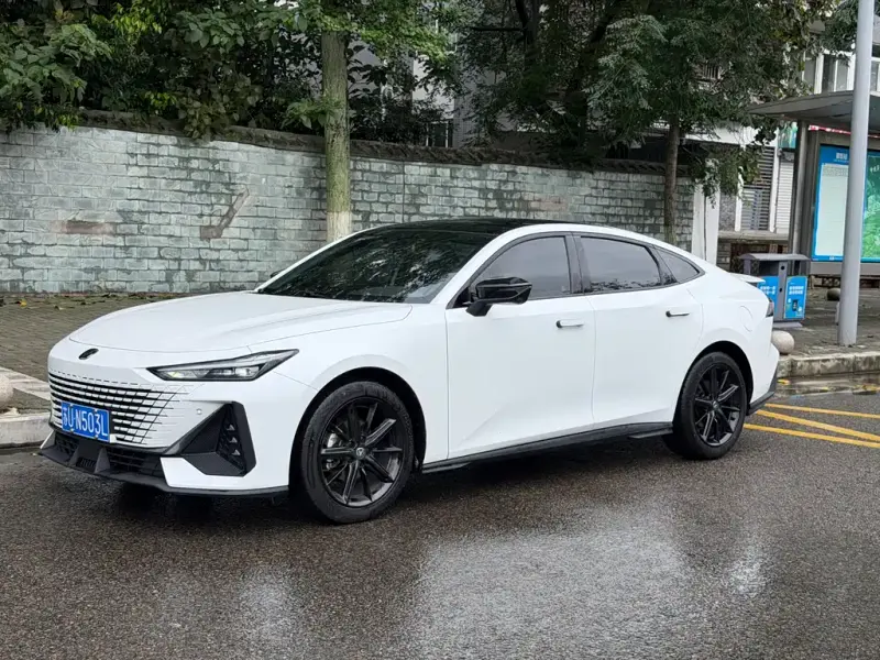 Changan UNI-V, 2023
