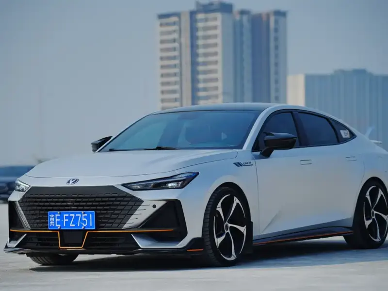 Changan UNI-V, 2022