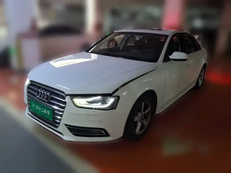 Audi A4L, 2015