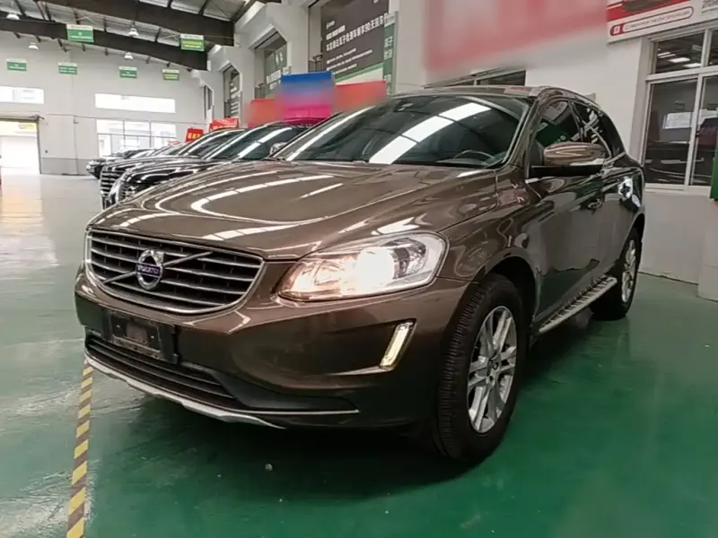 Volvo XC60, 2015