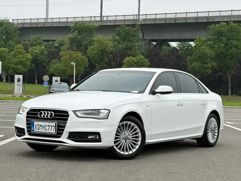 Audi A4L, 2016