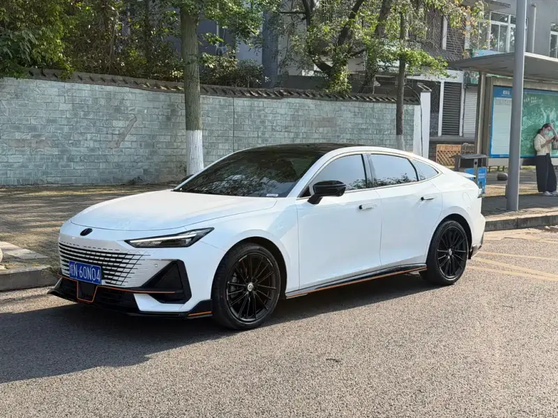 Changan UNI-V, 2023