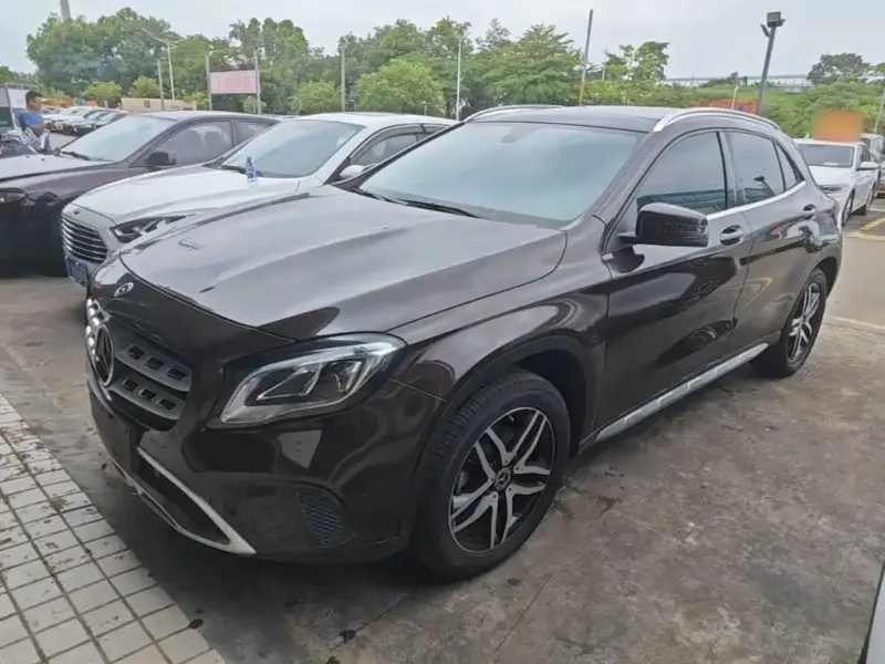 Mercedes-Benz GLA, 2018