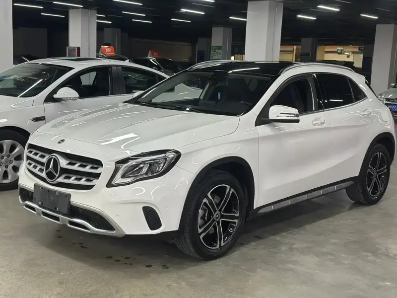 Mercedes-Benz GLA, 2018