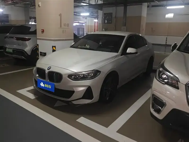 BMW 1 Series, 2021