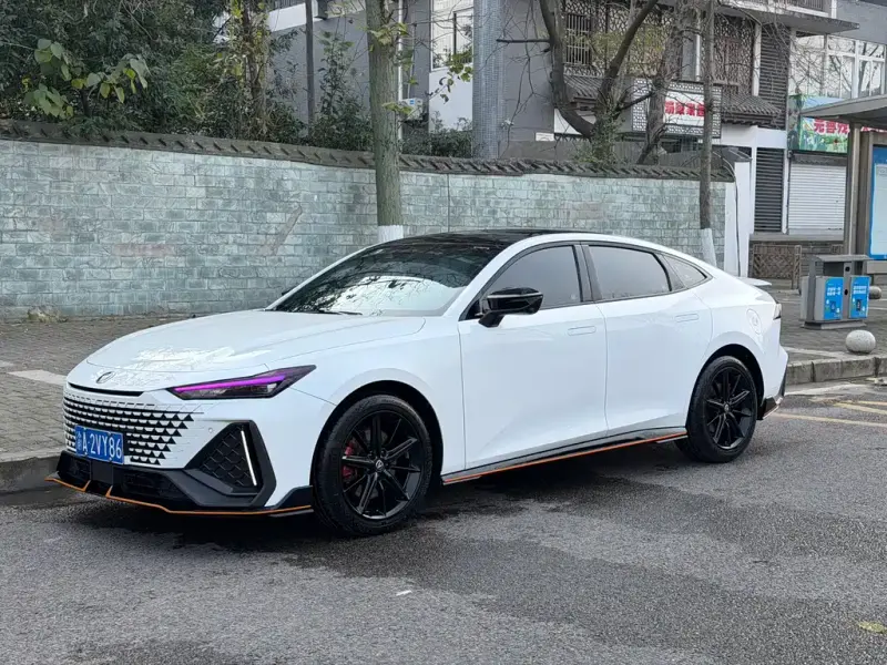 Changan UNI-V, 2023