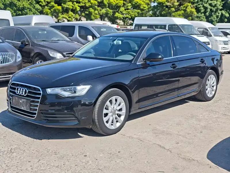 Audi A6L, 2015