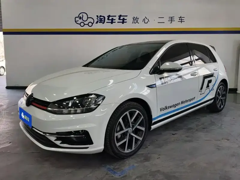 Volkswagen Golf, 2021