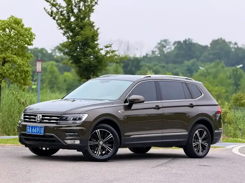 Volkswagen Tiguan L, 2020