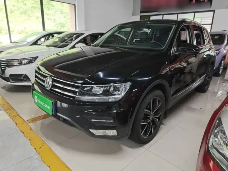 Volkswagen Tiguan L, 2020