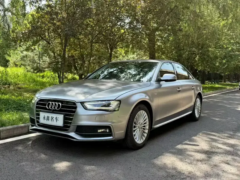 Audi A4L, 2016