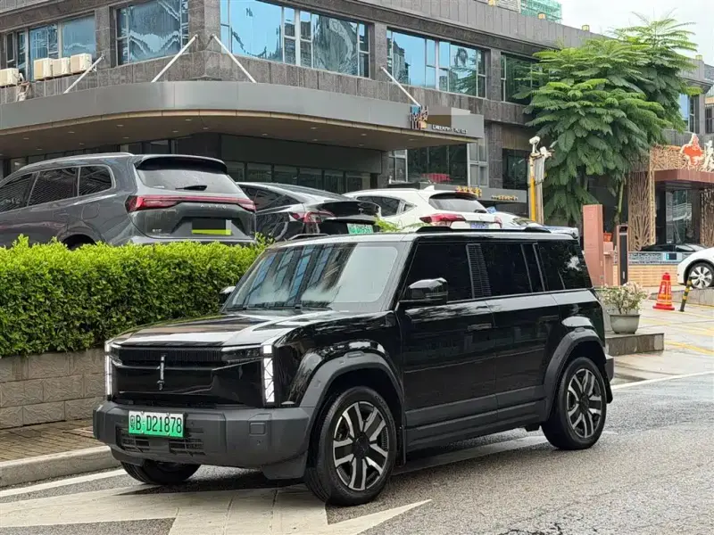 iCAR 03, 2025