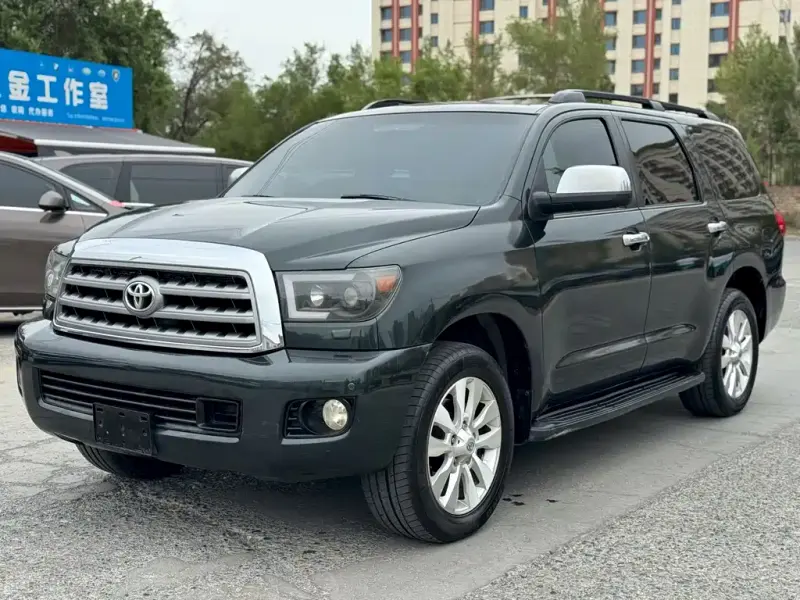 Toyota Sequoia, 2009