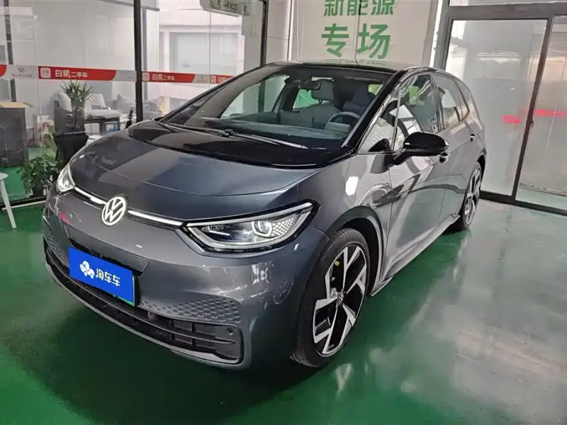 Volkswagen ID.3, 2025