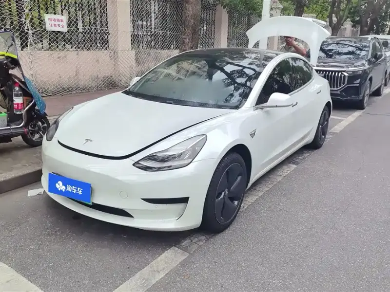 Tesla Model 3, 2020