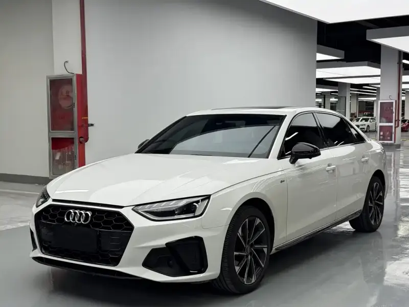 Audi A4L, 2023