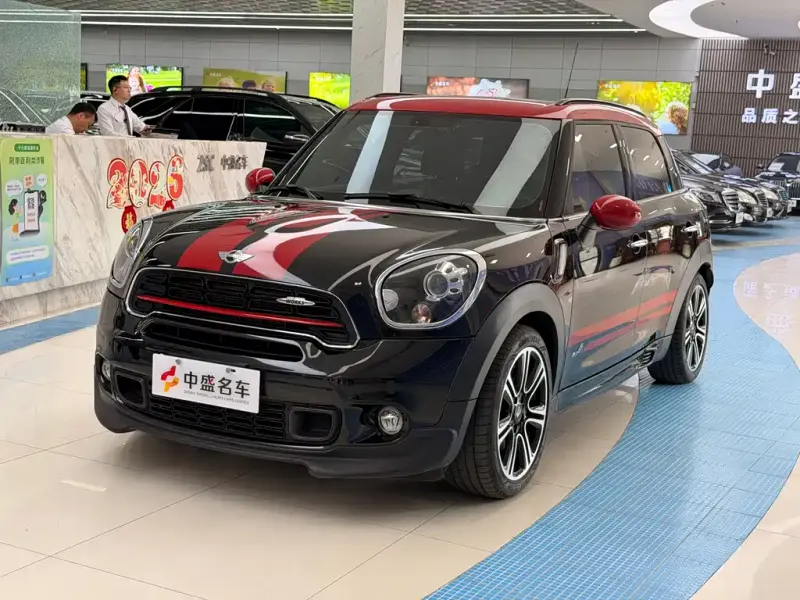 MINI JCW Countryman, 2015