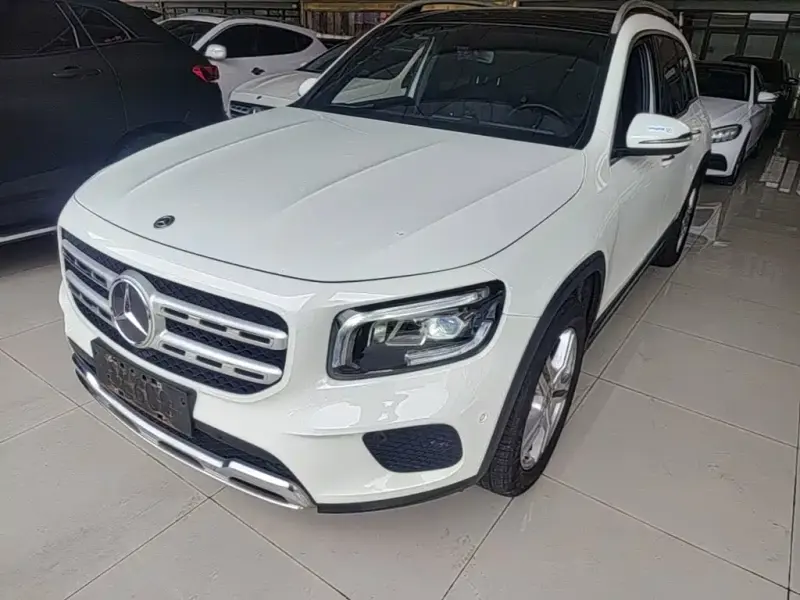 Mercedes-Benz GLB, 2020