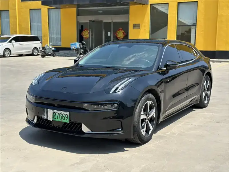Zeekr 001, 2023