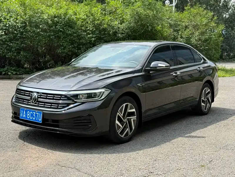 Volkswagen Sagitar, 2023