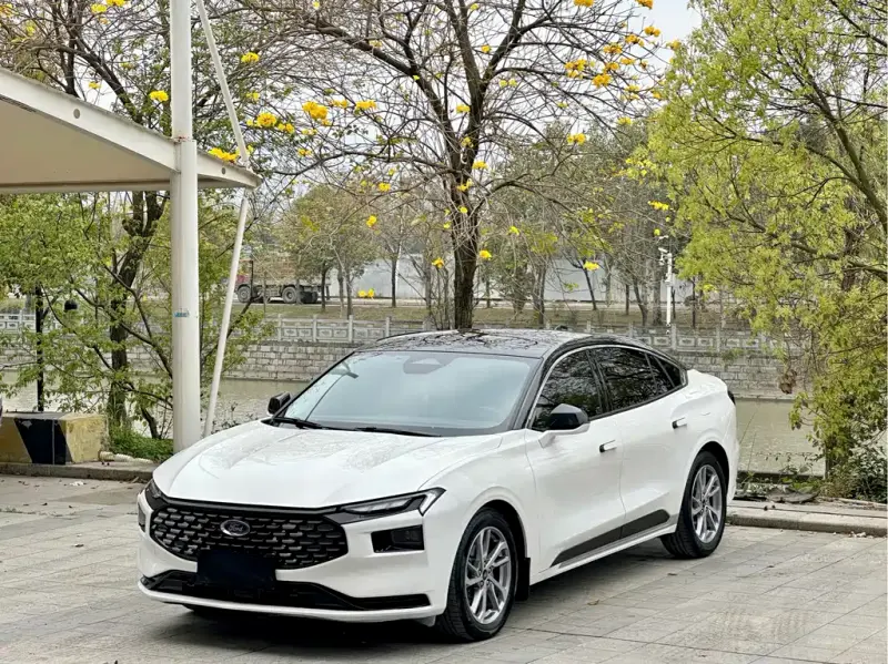Ford Mondeo, 2023