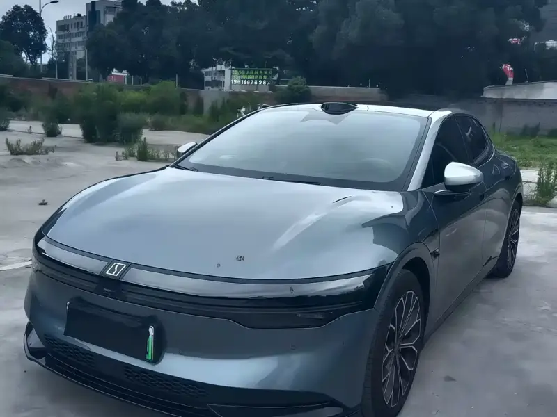 Zeekr 007, 2024