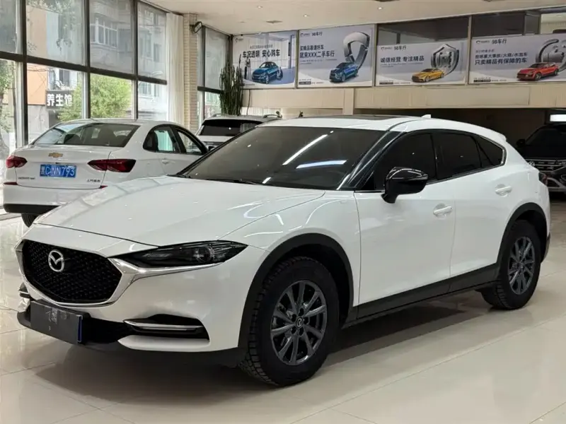 Mazda CX-4, 2023