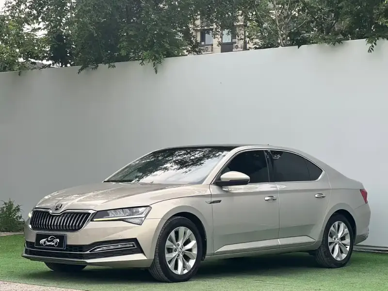 Skoda Superb, 2022
