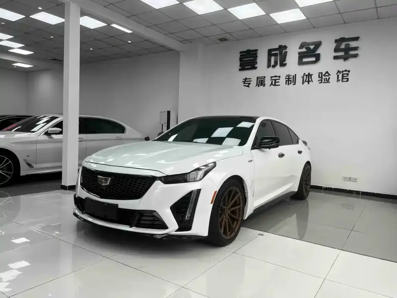 Cadillac CT5, 2022