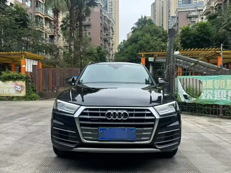 Audi Q5L, 2020